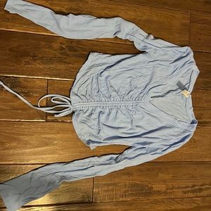 Alo yoga cropped cinched shirt